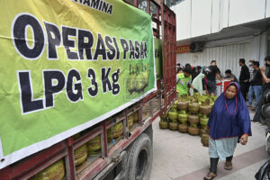 Berburu Elpiji 3 Kg di Operasi Pasar