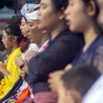 Umat Hindu mengikuti ritual persembahyangan Hari Kuningan di Pura Agung Wana Kertha Jagatnatha di Palu, Sulawesi Tengah, Sabtu (9/3/2024). (bmzIMAGES/Basri Marzuki)