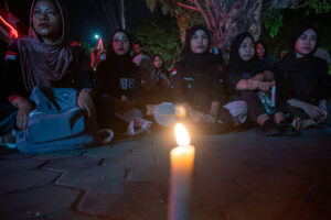 September Hitam, Menolak Lupa, Mimbar Bebas