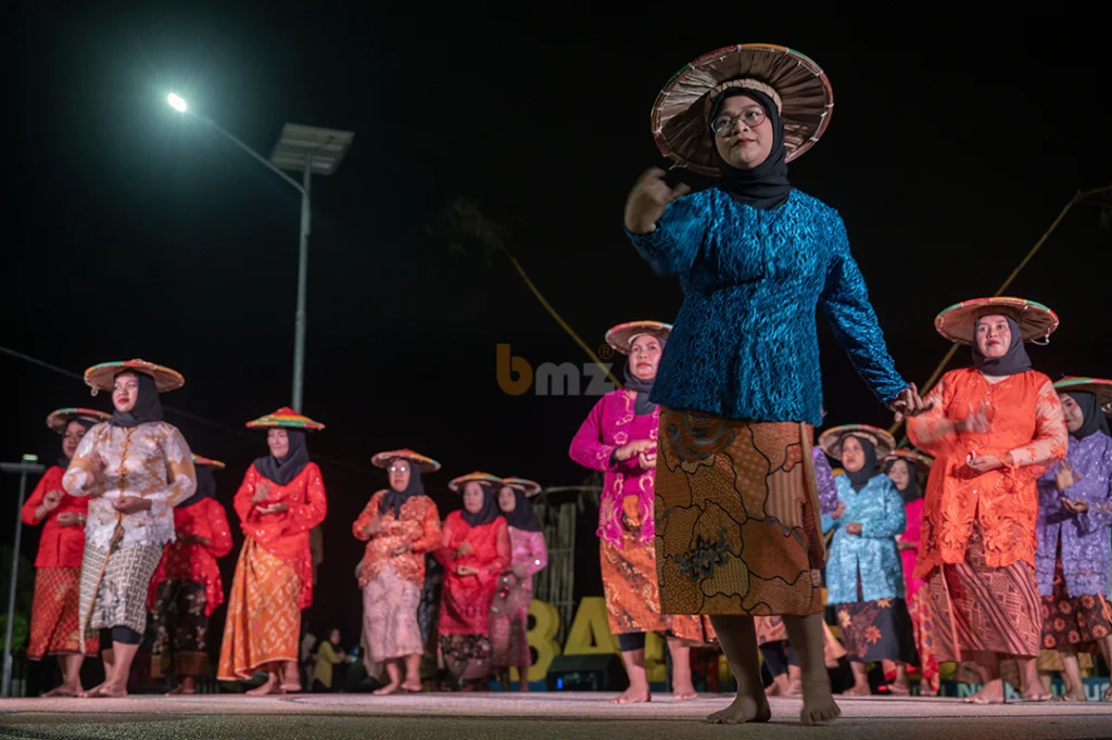 Melanggengkan Warisan Budaya di Pesta Kesenian Balaroa