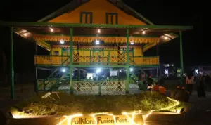 Cagar Budaay Banua Oge, lokasi pelaksanaan Folklore Fusion Fest 2025, Jumat (17/10/2025). (© bmzIMAGES/basri marzuki)